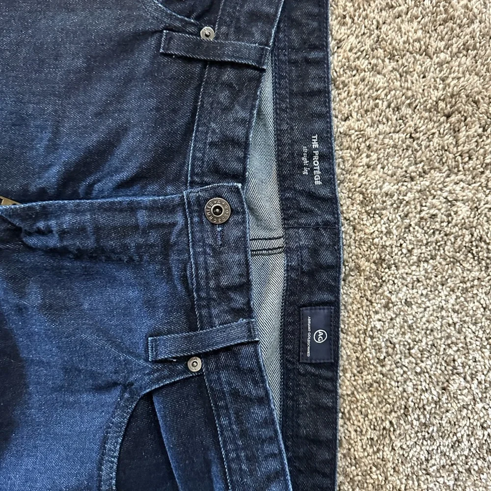 Men's Dark Blue Jeans